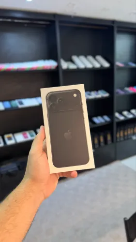 iPhone 18 pro Max 512gb preto