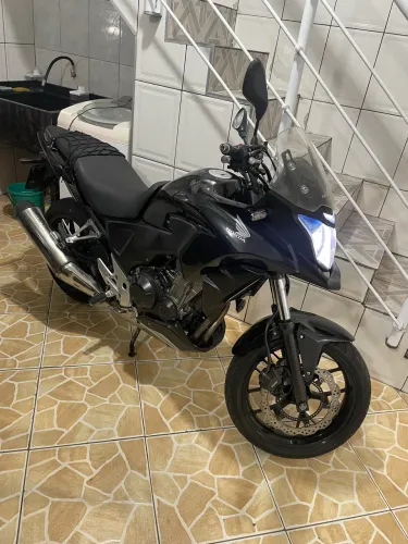 Cb 500x ano 2015 moto super boa não tem nada para fazer só pega e ser feliZ 