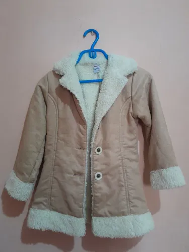 Casaco de pelúcia quentinho (tam 8 anos)
