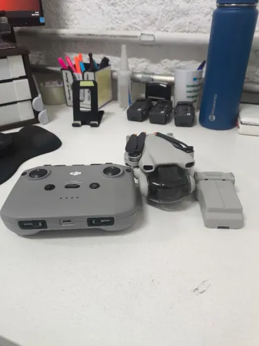 Drone dji mini 3