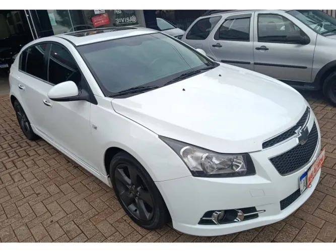 Chevrolet Cruze HB Sport LTZ 1.8 16V Flexp. 5P AUT 2013