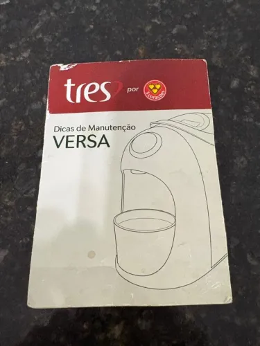 Cafeteira Tres Versa