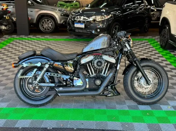 Harley Davidson Xl 1200 Forth Fight