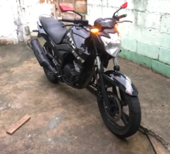 Fazer 250