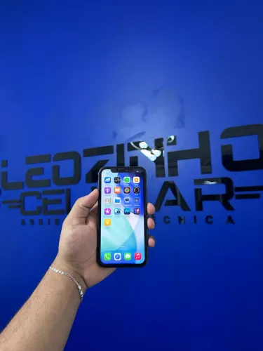 iPhone 11 64Gb bateria 70% todo original