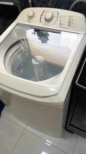 Vendo Máquina de lavar Eletrolux 16kg