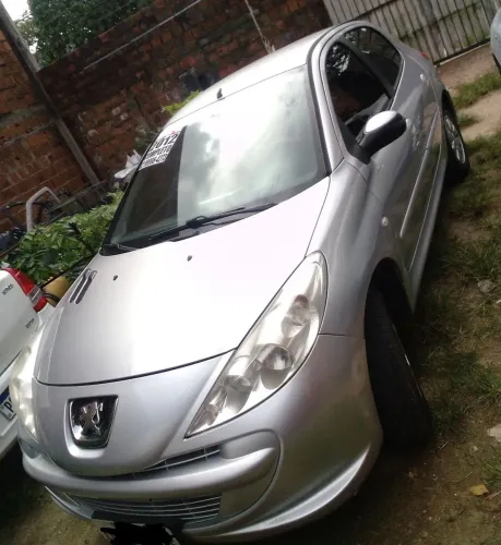 Peugeot 207 XR 1.4 Flex 8V 5P 2012