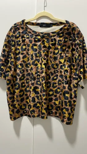 blusa estampada de oncinha P | Riachuelo