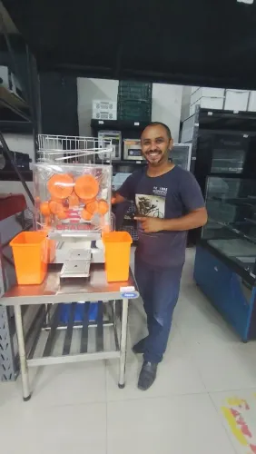 MÁQUINA DE SUCO DE LARANJA JUICE EXPRESS BRAESI