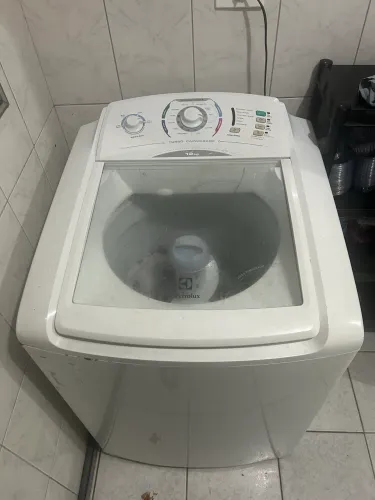 Máquina Eletrolux 12kg / completamente funcional