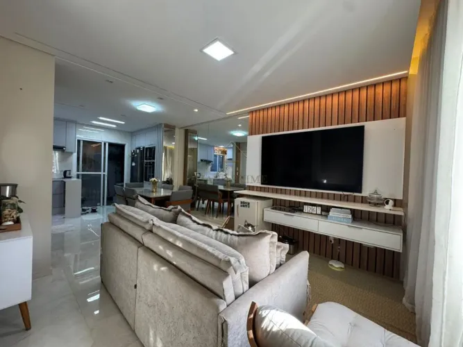 Casa à venda em Cotia, Granja Viana, com 3 quartos, com 80 m², Condomínio Morada Verde
