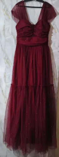 Vestido de festa Marsala
