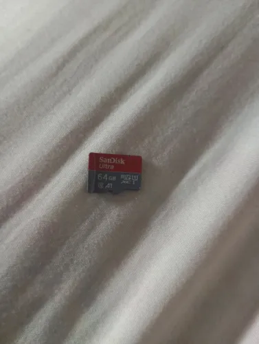 Cartão de Memória 64 GB SanDisk Ultra