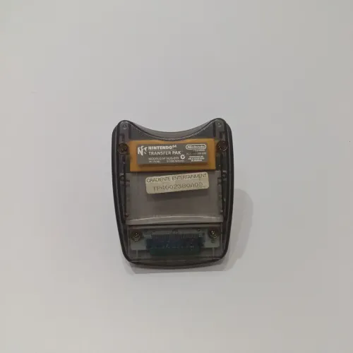 Vendo Nintendo 64 Transfer Pak Semi novo