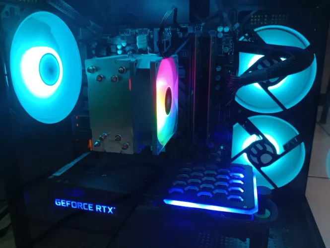 Pc gamer Ryzen 5 RTX