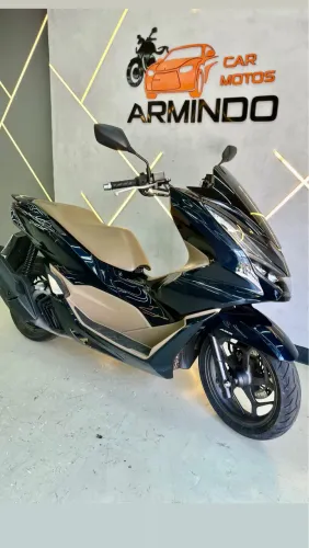 Honda PCX 160 DLX - Ano 2025 - 2 mil km