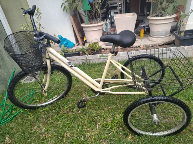 Vendo Triciclo