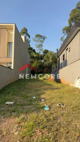 Lote em condomínio em Estrada Jaguari - Parque Jaguari (Fazendinha) - Santana de Parnaíba/
