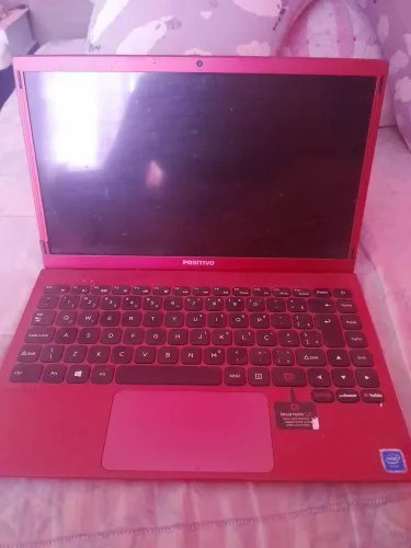 Notebook Positivo para retirada de peças