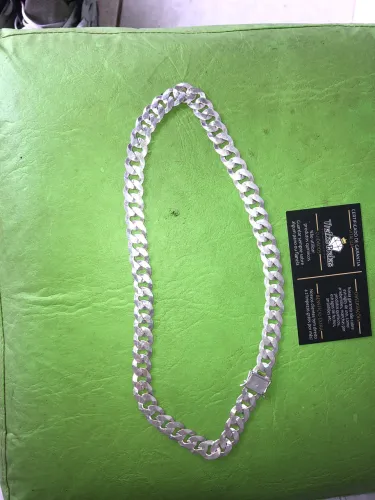 Corrente prata 925. 57cm 17mm Peso 78 gramas
