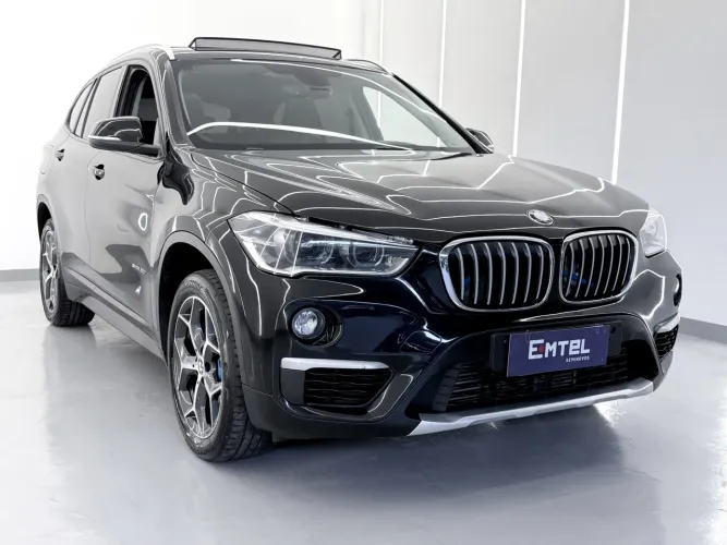 BMW X1 Sdrive 20I X-line 2.0 TB Active Flex 2017