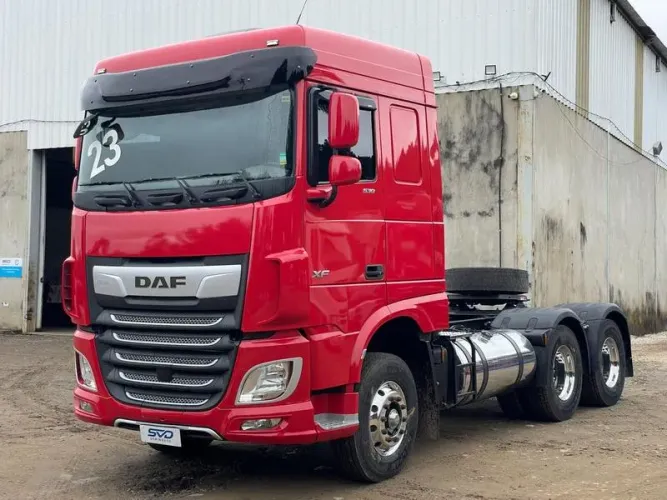 DAF XF 530 6X4 ANO 2023 EURO 5 - COM 430 MIL KM - RODAS DE ALUMINIO + 10 PNEUS NOVOS