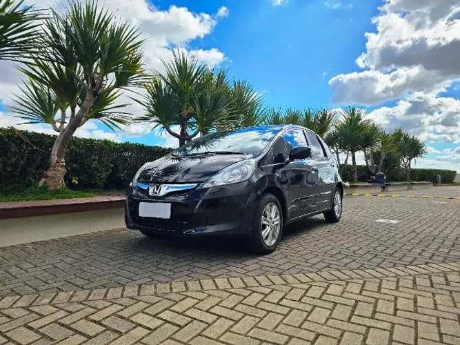 Honda Fit LX 1.4/ 1.4 Flex 8v/16v 5P Aut. 2013