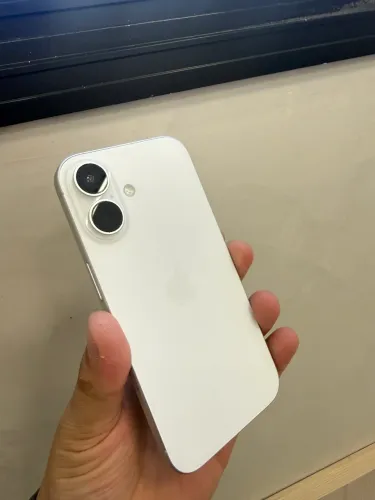 iPhone 16 128gb com bateria 90%