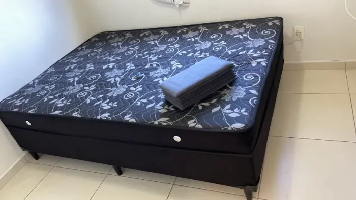 Cama de casal box