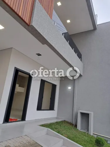 Sobrado em Contenda / Centro