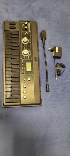 MicroKorg XL+ Edição Especial