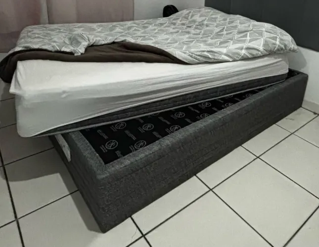 Cama box