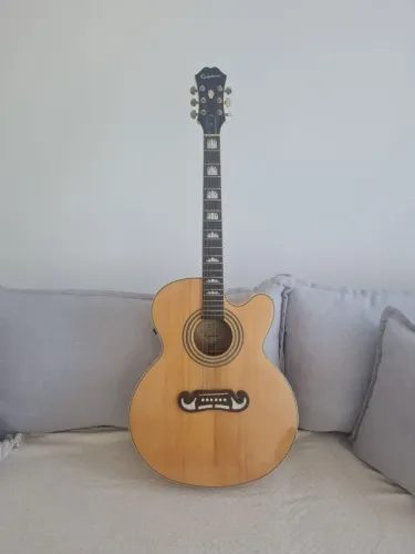 Violão Epiphone EJ-200SCE Natural + Hardcase (Usado)