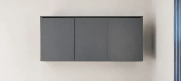 Armário aéreo três portas