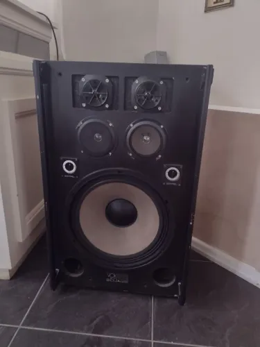 Par caixas de som VOX 150