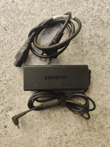Fonte carregador notebook Samsung Book Np350xaa Pa-1600-96 19v 3.16a