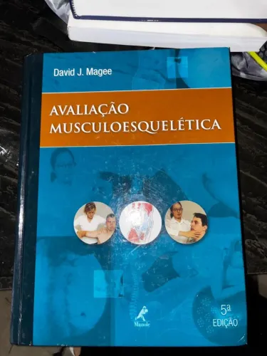 Livro Avaliação Musculoesquelética" de David J. Magee