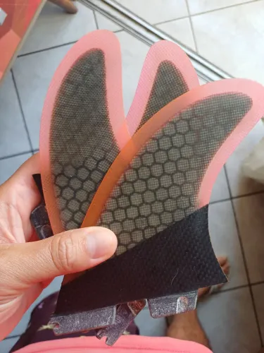 Quilha fcs2 ( prancha de surf)