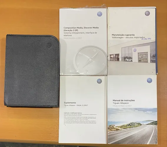 Tenho manual original para valorizar o seu carro na hora da venda