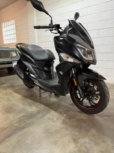 DAFRA   CRUISYM 150  Scooter