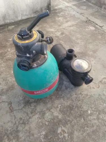 Bomba de piscina + filtro