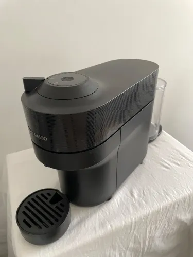 Cafeteira Nespresso Vertuo Pop Preto Clássico 110V