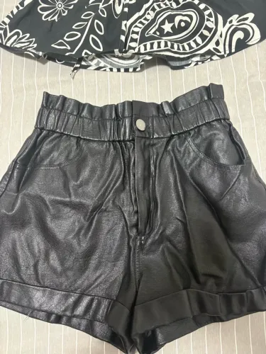Conjunto black