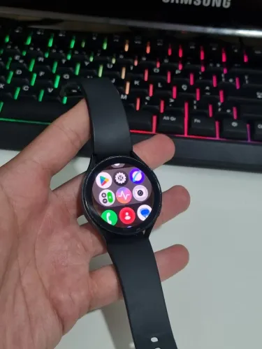 Samsung Galaxy Watch 4