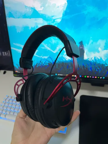 HyperX Cloud Alpha Wireless 300h