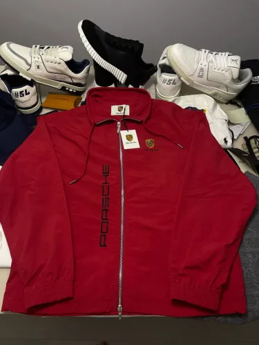 Jaqueta Porsche X Aimé Leon Dore Vermelha Nylon