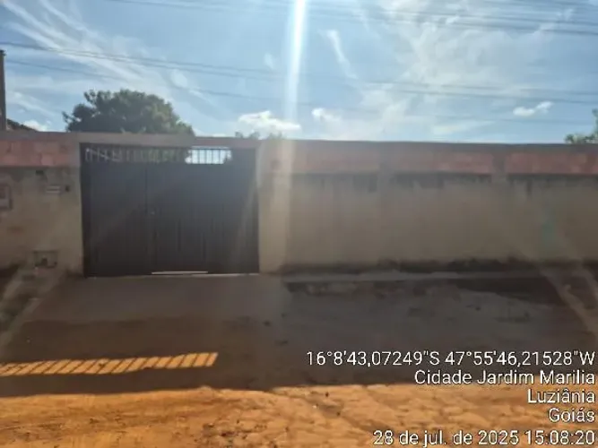 Imóvel em ótima região Casa em Luziania - GO, QUADRA D4 LOTE 20, 2 quartos, 1 vaga, 360m²