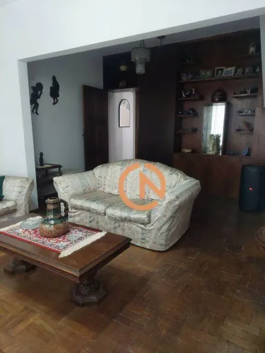 Sobrado Retrô Charmoso em Perdizes  Estilo, Conforto e Localização Privilegiada