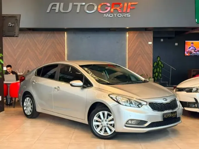 Kia Motors Cerato 1.6 16V Flex Aut. 2014
