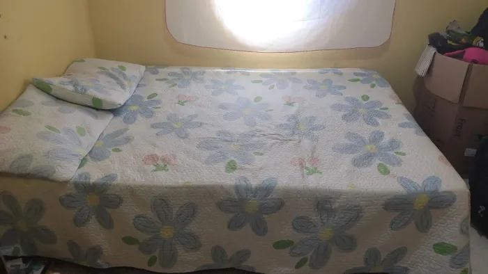 Vendo cama Casal 240 chama no chat